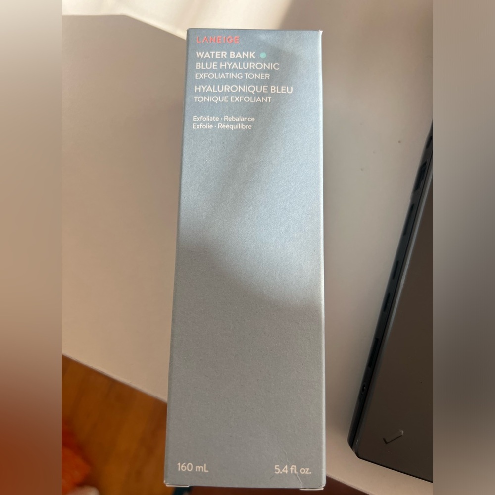 Laneige water bank exfoliating toner